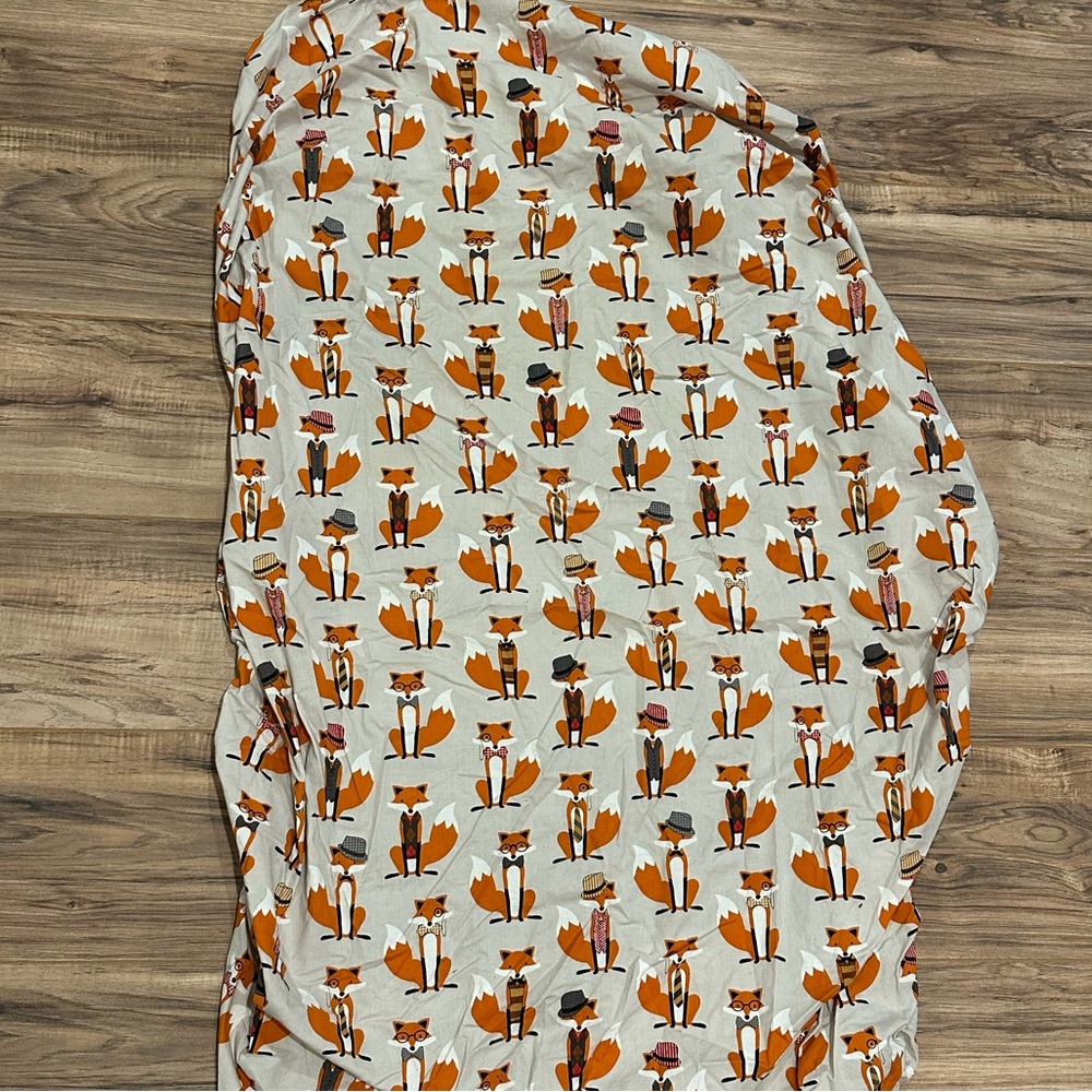 NWT 2 Pairs Lolly Gag Dapper Foxes Crib Sheet - Picture 4 of 5